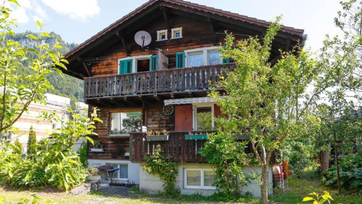 Diese Einfache Unterkunft- Bergheimat Ist Nur Fuer Backpacker- Rucksacktouristen Und Radfahrer - Huettenfeeling Im Backpackerhoues- Ganz Einfach - Ganz Unkompliziert - Ganz Relaxd Villa Linthal Esterno foto