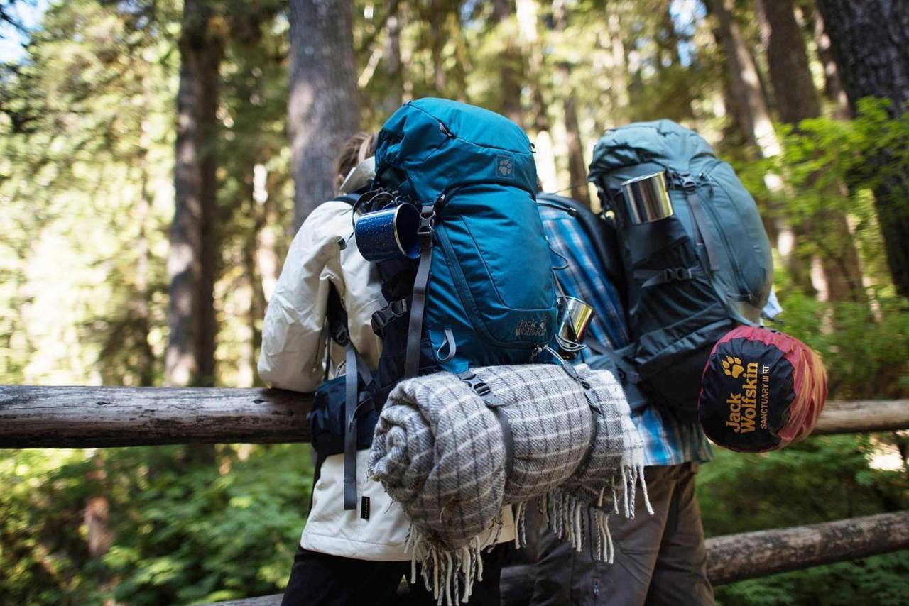 Diese Einfache Unterkunft- Bergheimat Ist Nur Fuer Backpacker- Rucksacktouristen Und Radfahrer - Huettenfeeling Im Backpackerhoues- Ganz Einfach - Ganz Unkompliziert - Ganz Relaxd Villa Linthal Esterno foto